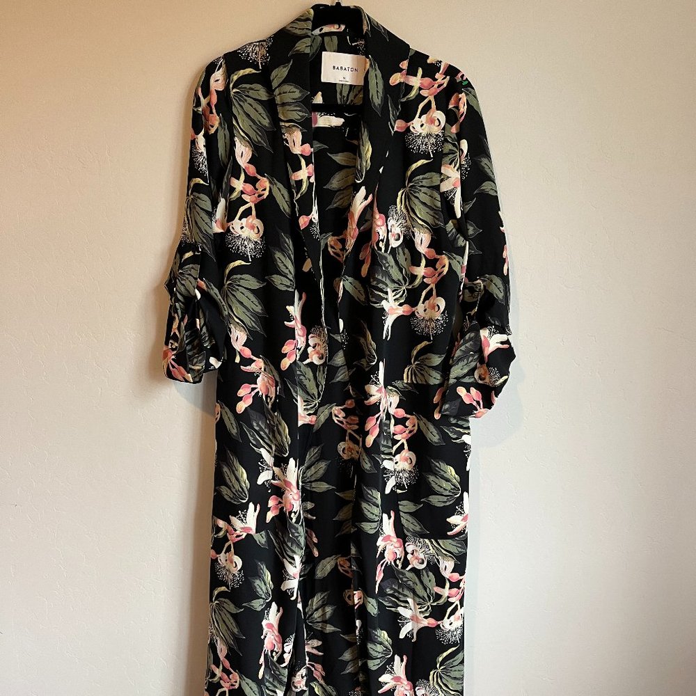 Aritzia Babaton Robe